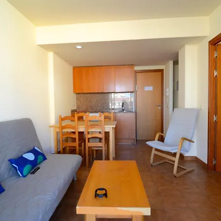 Miami 102 Apartment