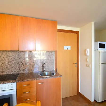 公寓 In Spain Near Sandy & Pool